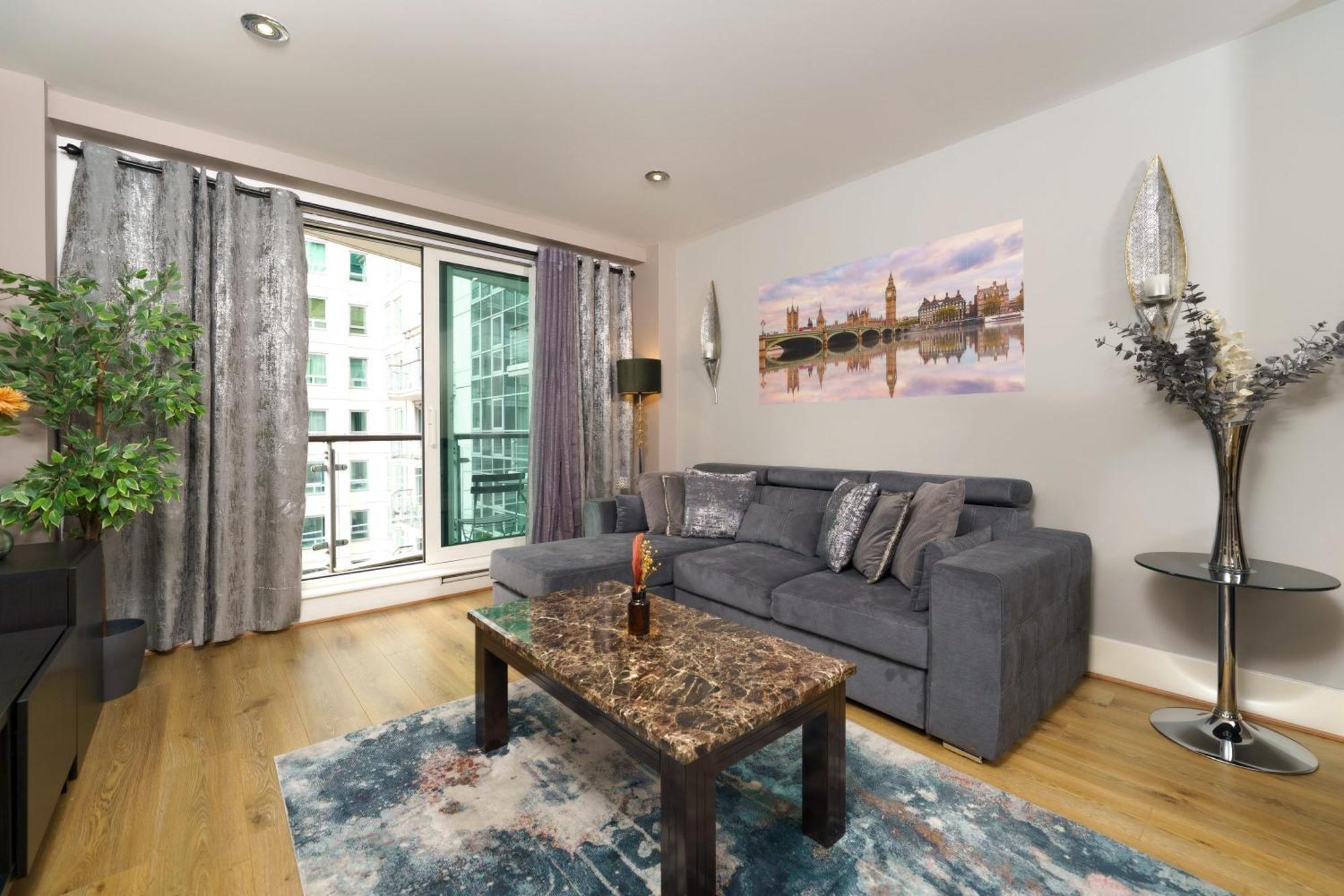St George Wharf Apartment Londra Exterior foto
